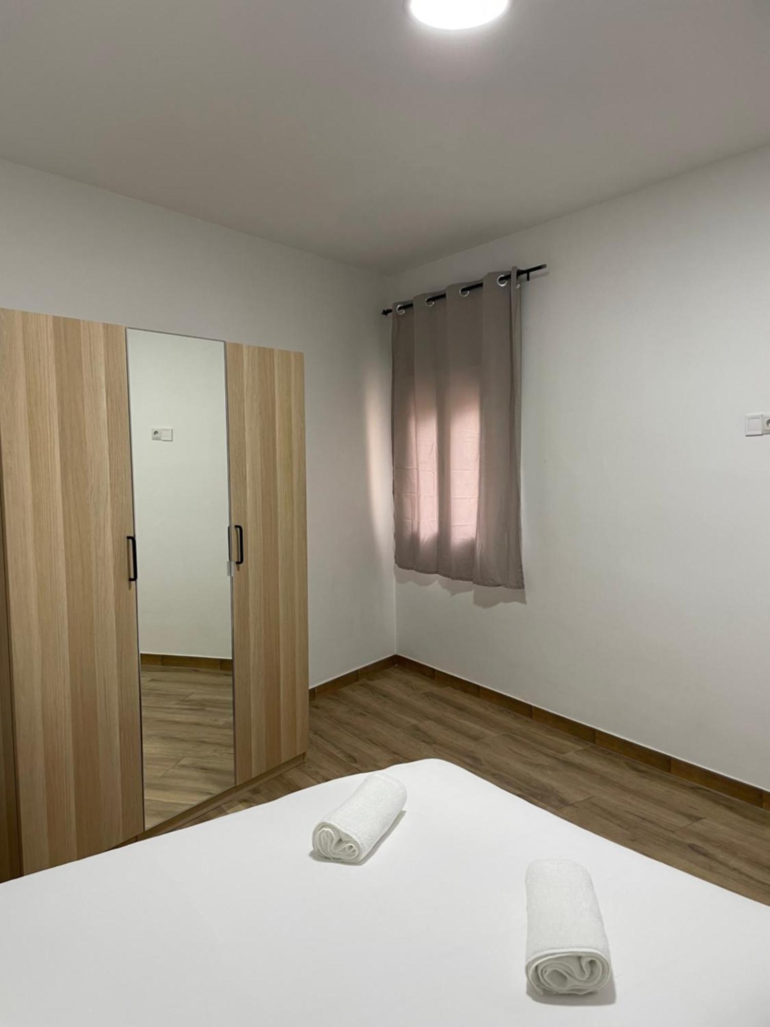 Tarradellas Sants Estacio