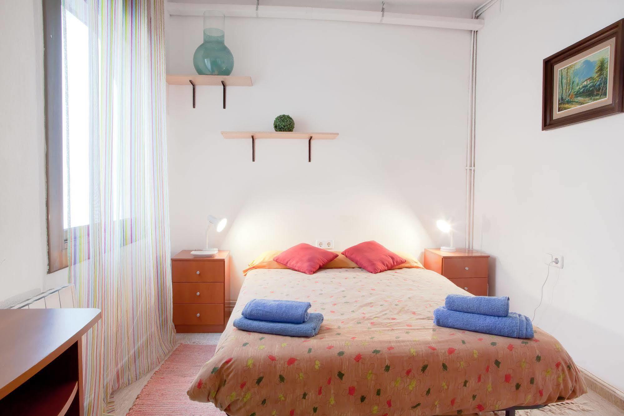 Tarradellas Sants Estacio Appartement *