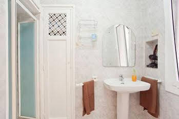 Tarradellas Sants Estacio Appartement *